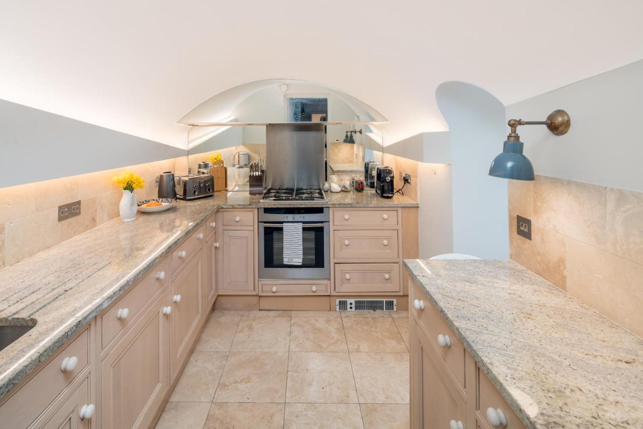 Cozy Flat With Patio In The Heart Of Pimlico Daire Londra Dış mekan fotoğraf